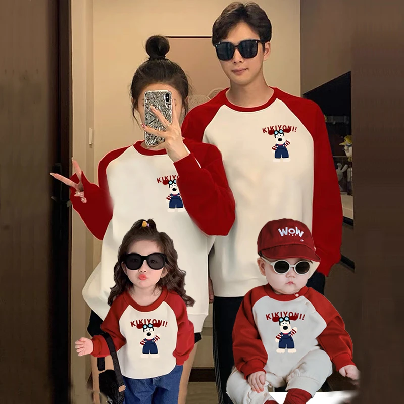 一家三口订婚四口新款亲子装卫衣婴儿服母女装潮流时尚装高出街