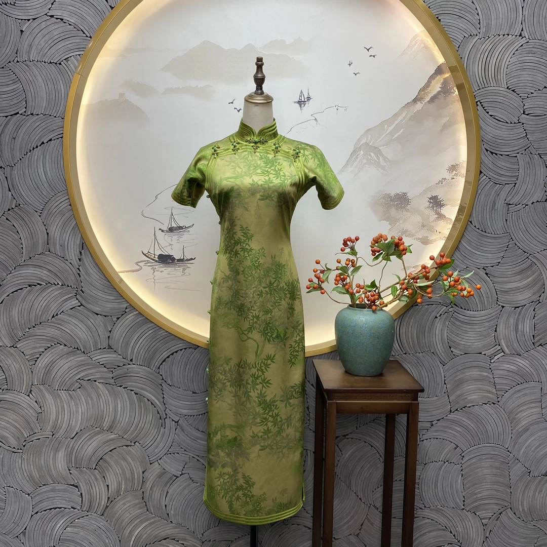勾丝【春和景明】良辰媄锦桑蚕丝香云纱手工中长款旗袍衣长约125CM