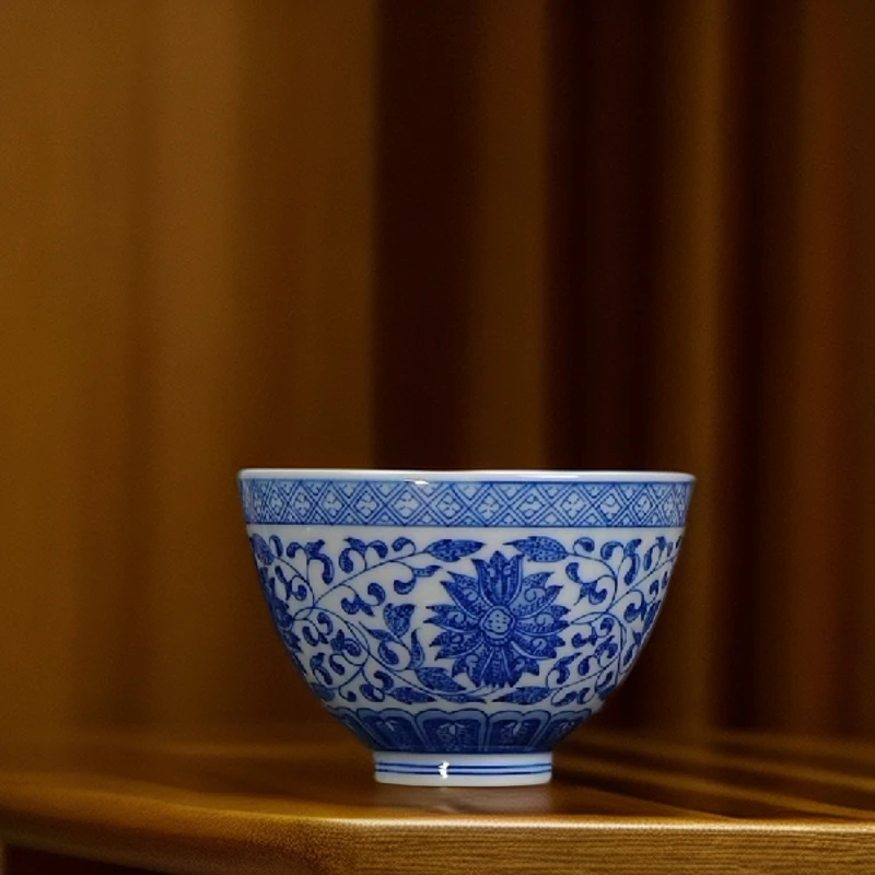 【小乔赏瓷】景德镇手工手绘缠枝莲鸡心杯xygy92.