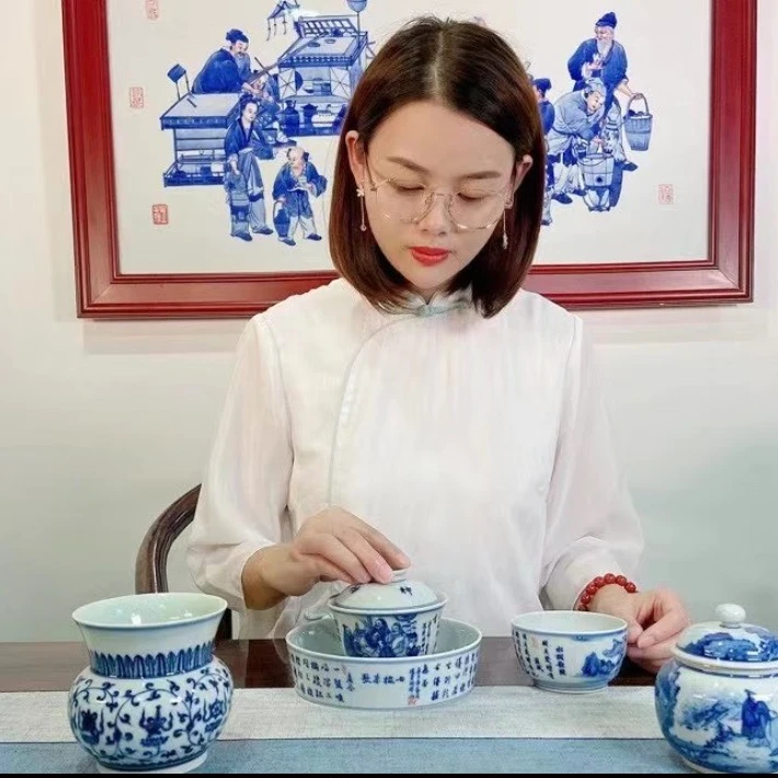 【小乔赏瓷】景德镇乔首以盼景德镇手工手绘杯