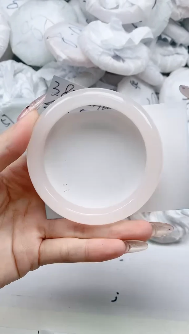 【闪购商品】石英质玉手镯未镶嵌0005746多样性发其一圈口58-59