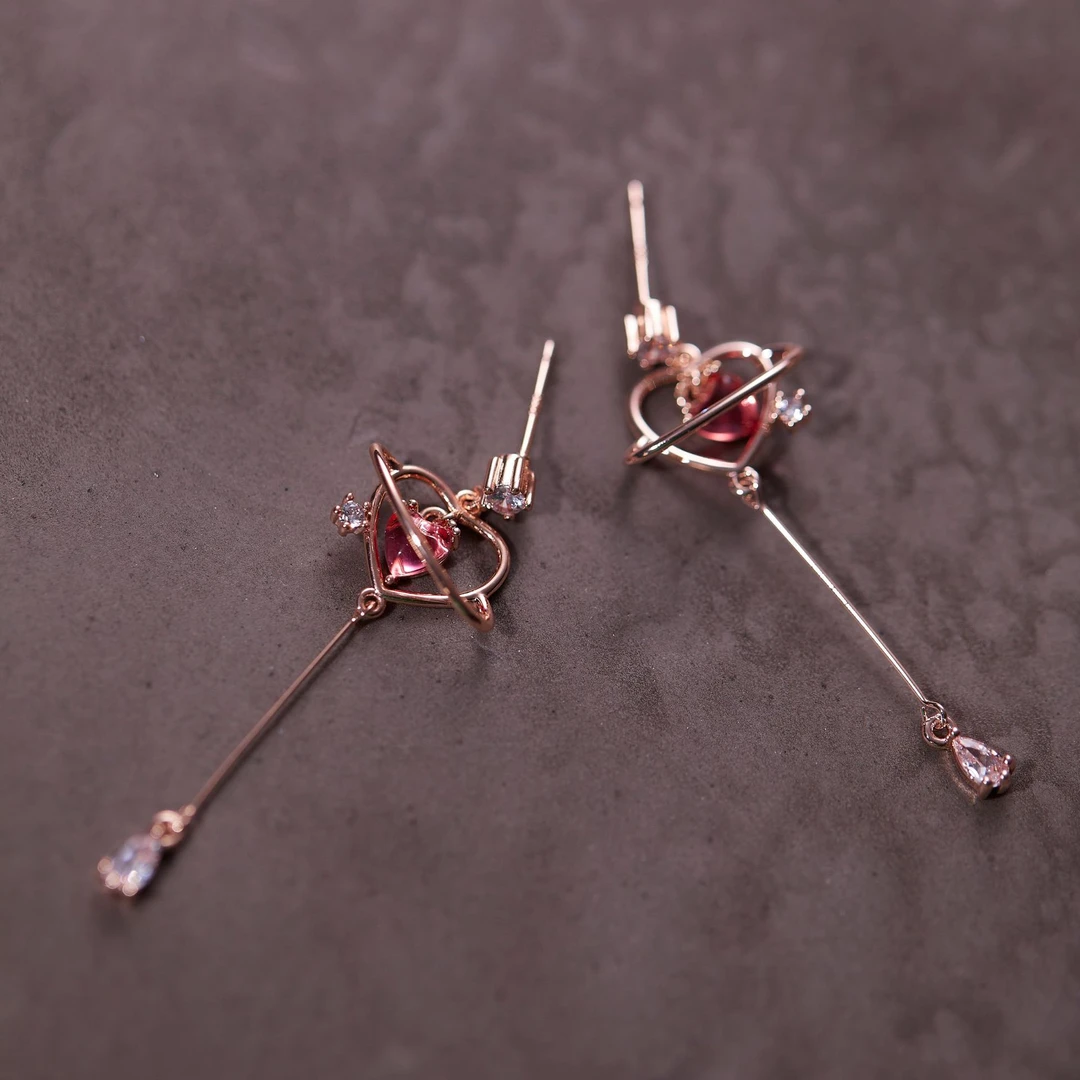 铜合金合成锆石耳饰 @APRIL【蜜桃少女】爱心锆石爆款流苏心形耳钉