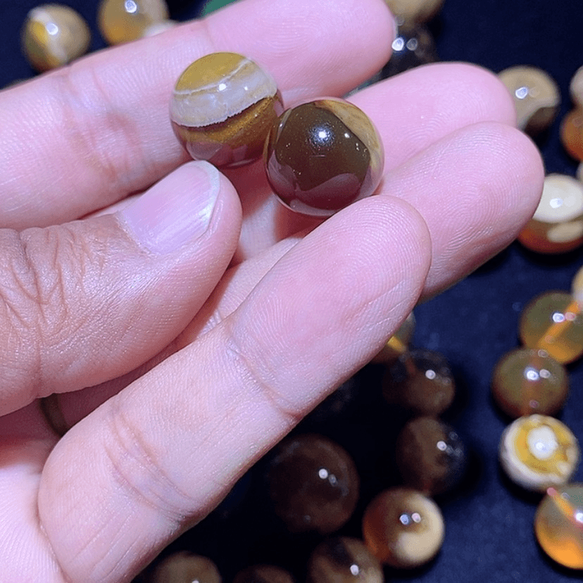 【闪购商品】琥珀裸石未镶嵌