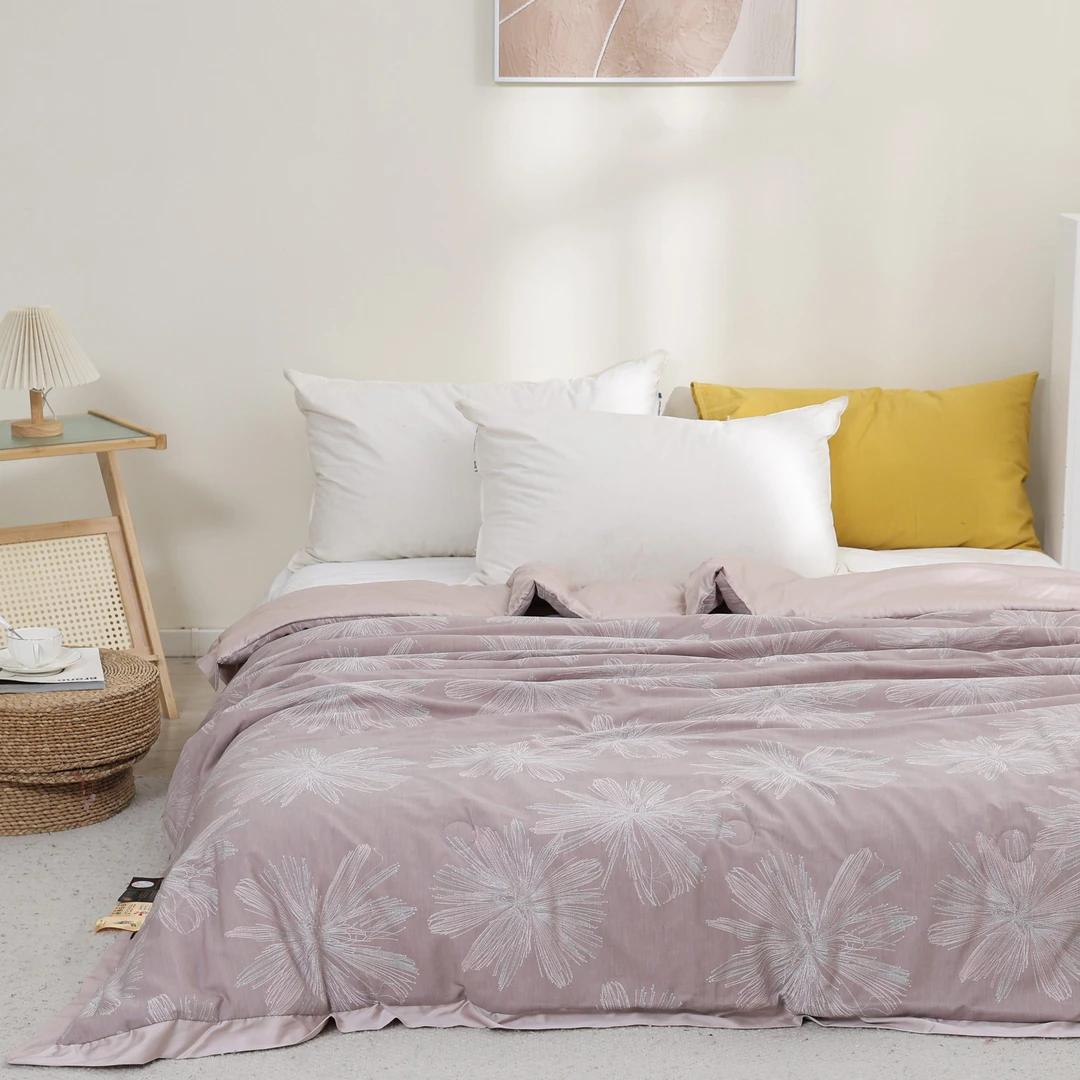 XDONGY(冬云家纺)200*230双层纱 蚕蛹蛋白肽 花香四溢粉色 冬被