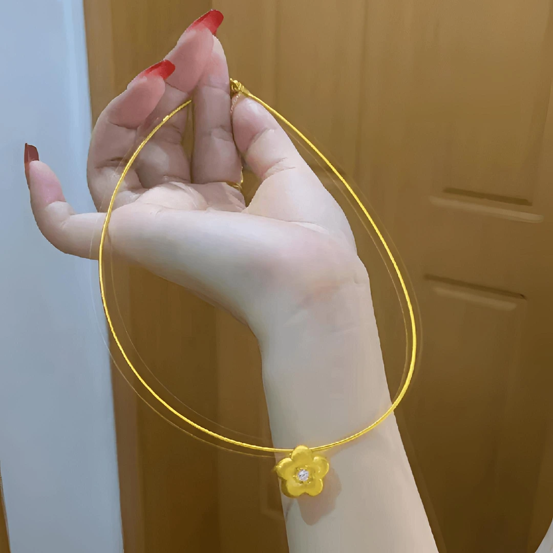 钛钢项链 2024新款金色小花项圈折枝若若花朵项链七夕礼物司凤款