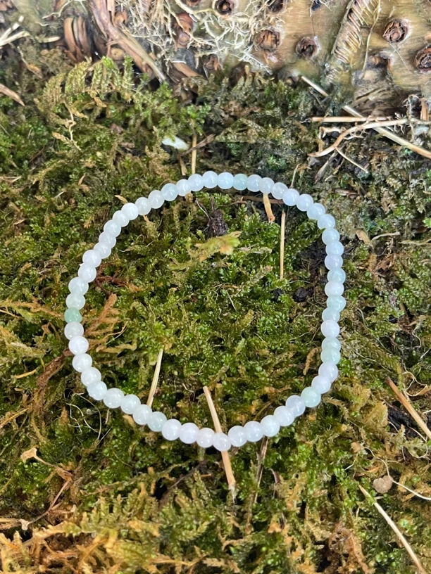 天然翡翠手链单圈一条3-4毫米、多样性发货减龄年轻不分年龄都戴