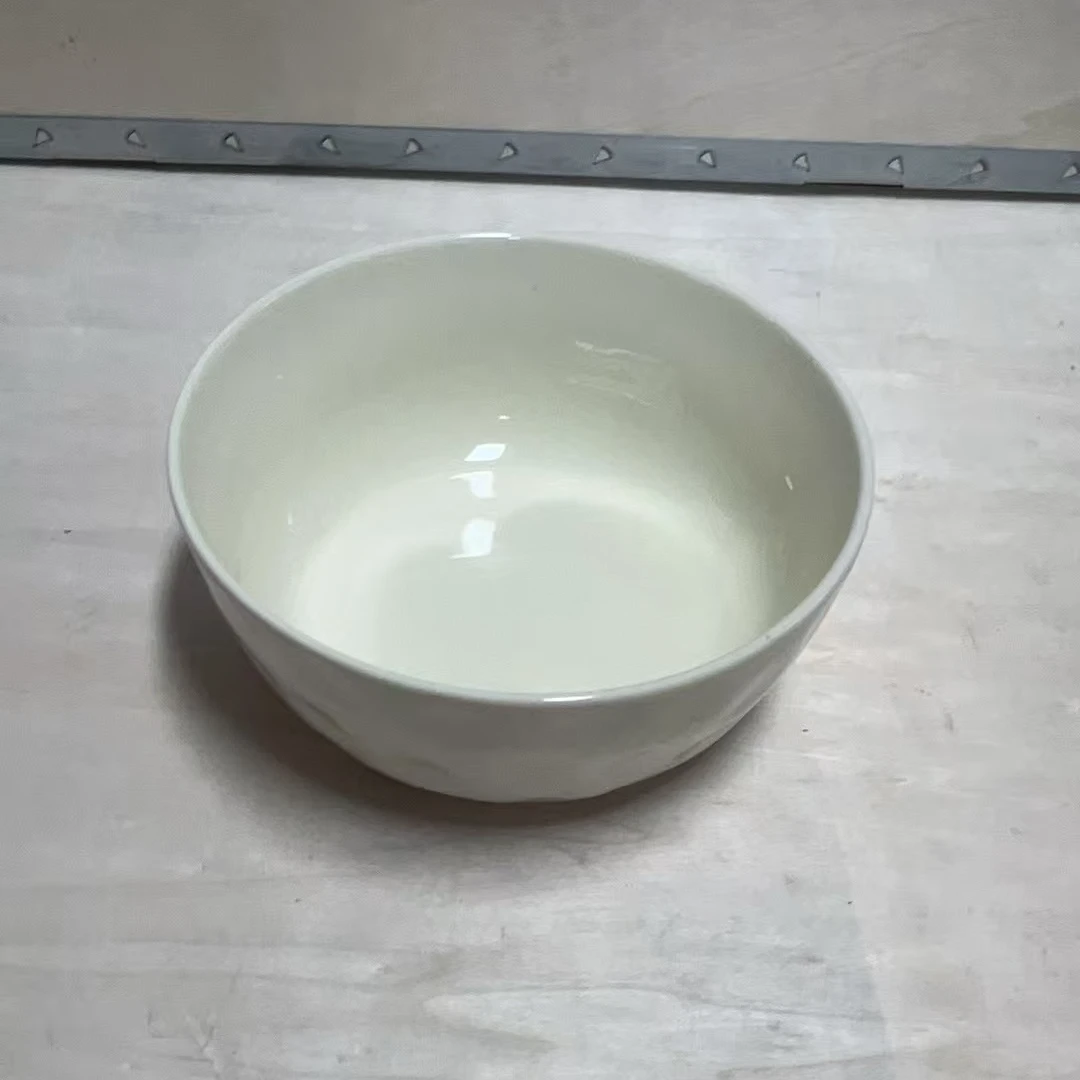 高颜值奶黄色汤碗大碗