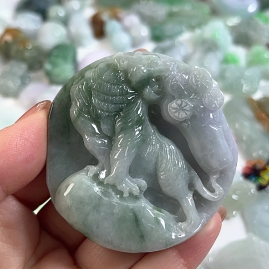 【闪购商品】翡翠颈饰未镶嵌