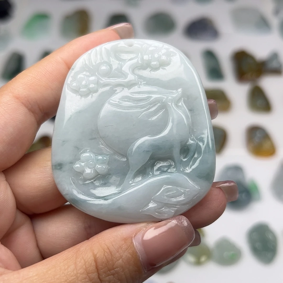 【闪购商品】翡翠颈饰未镶嵌鹿