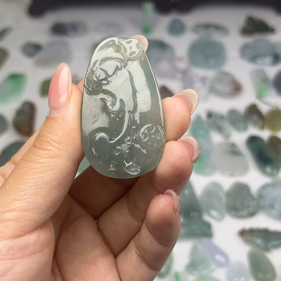 【闪购商品】翡翠颈饰未镶嵌福在眼前