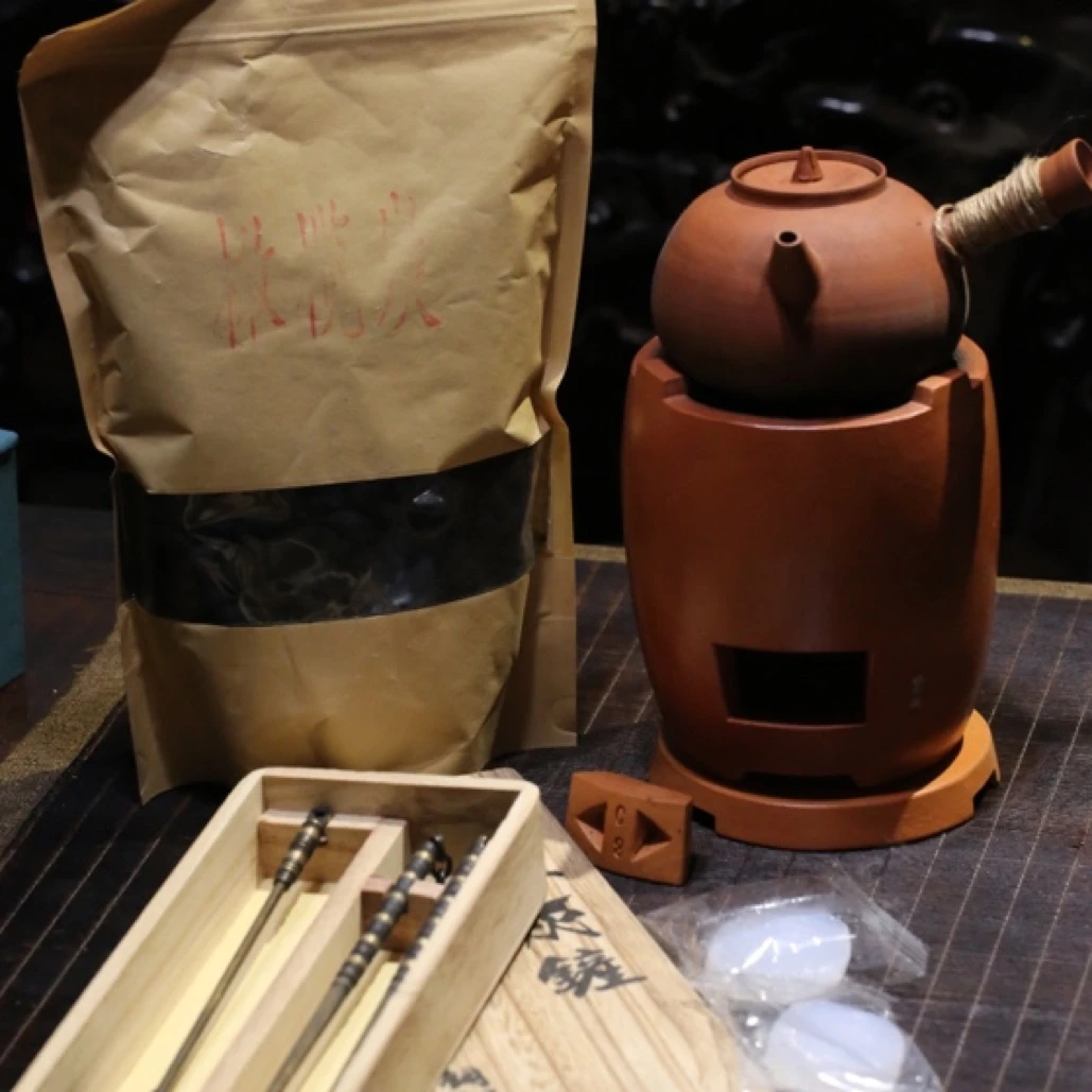 红泥炉加砂铫400毫升，搭配一套完全，橄榄炭，铜筷套装