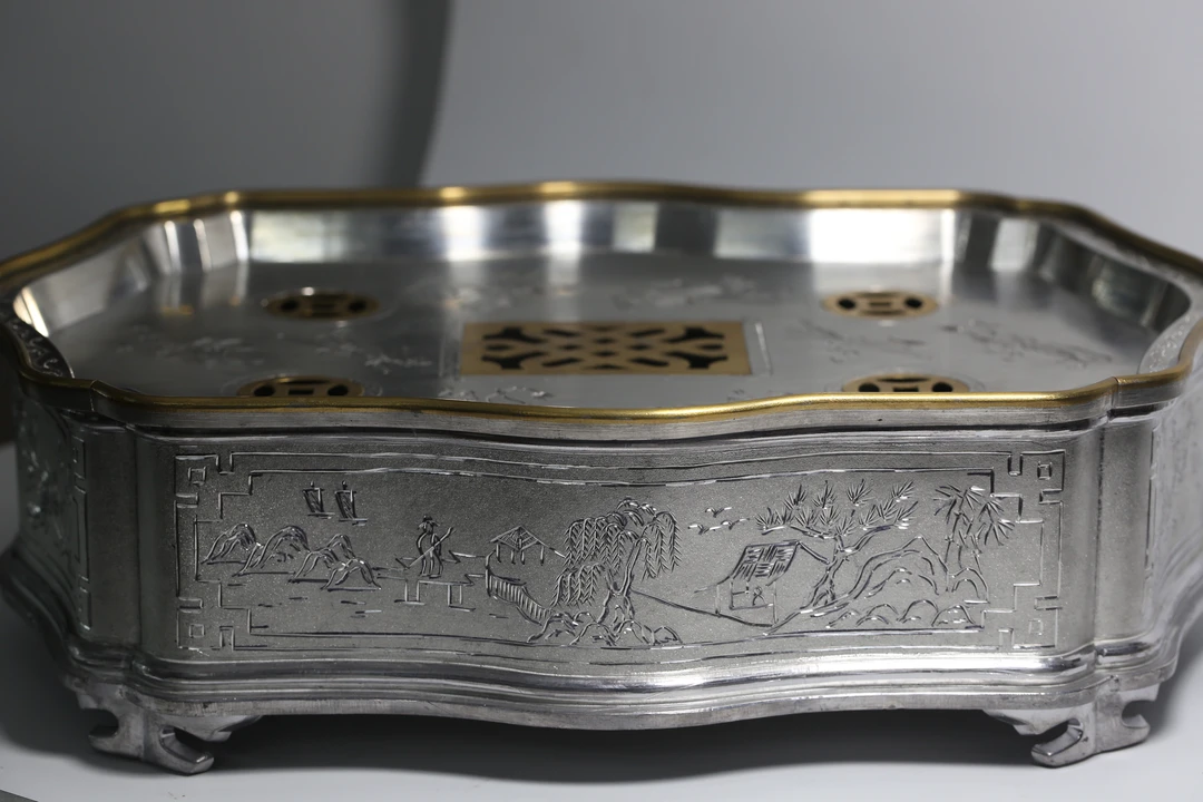 锡制茶茶船，大号荷叶型，尺寸40+30+12高。精工细作，手工艺品制作。