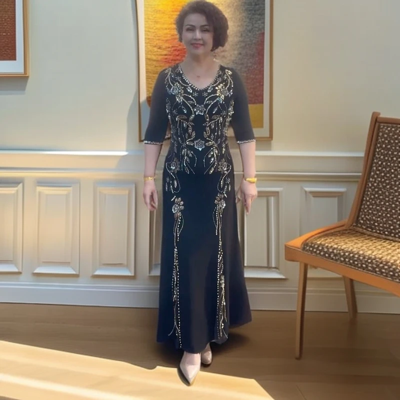 连衣裙妈妈装显瘦时尚网红百搭百搭气质夏季红色修身民族风休闲