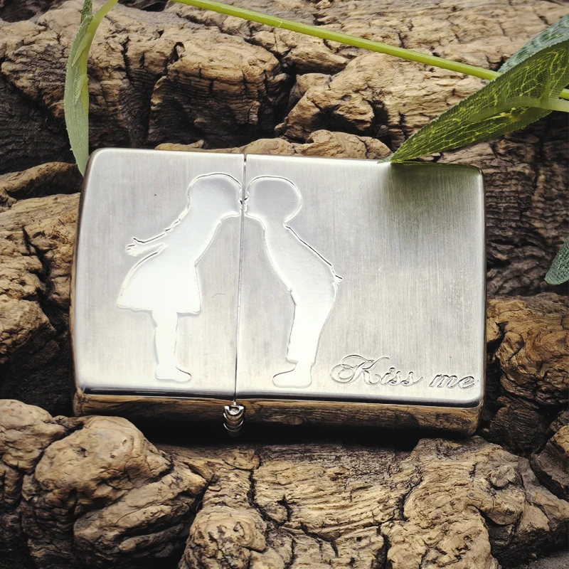 ZIPPO/芝宝【官方正品】一吻定情 KISSKISS银色HBJ1