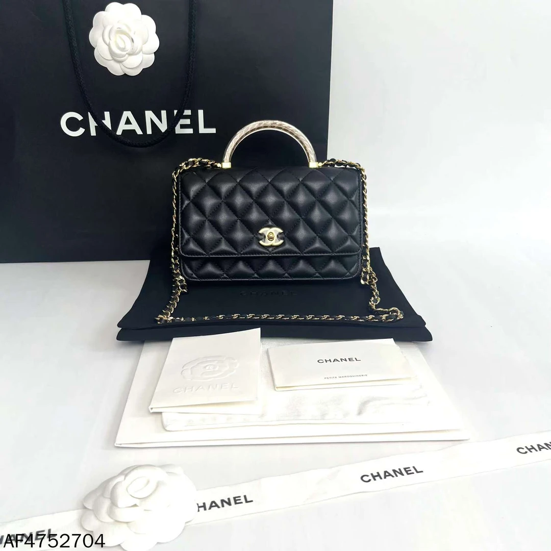 全新未使用 Chanel/香奈儿 24s woc链条包芯片款/AF4752704