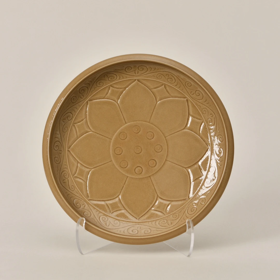 致鸣越窑莲纹盘壶承