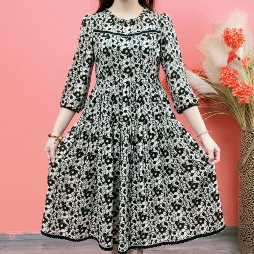 【HDY873】春季新款时尚气质显瘦遮肚洋气碎花连衣裙