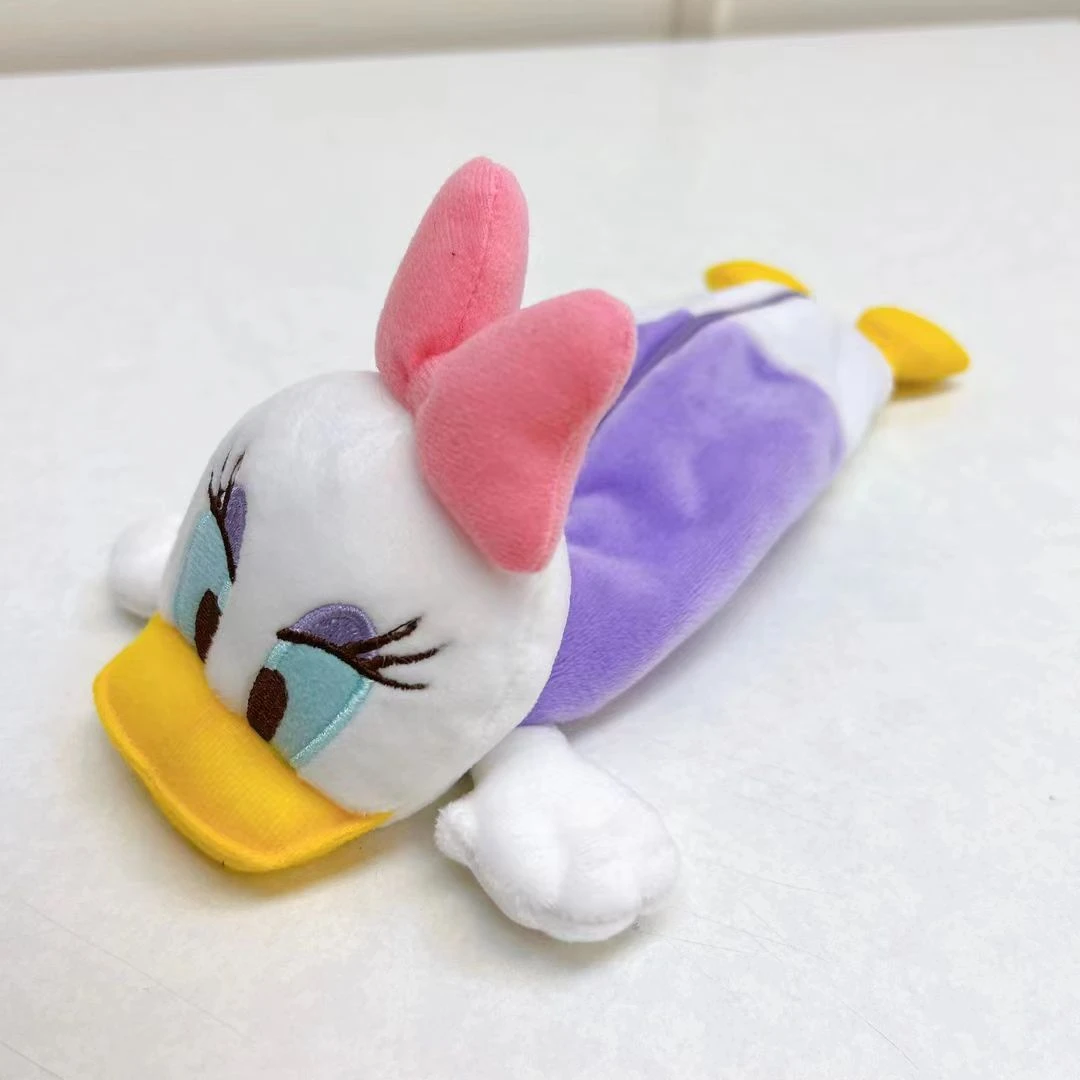 06115  粉色唐老鸭笔袋，长度：28cm