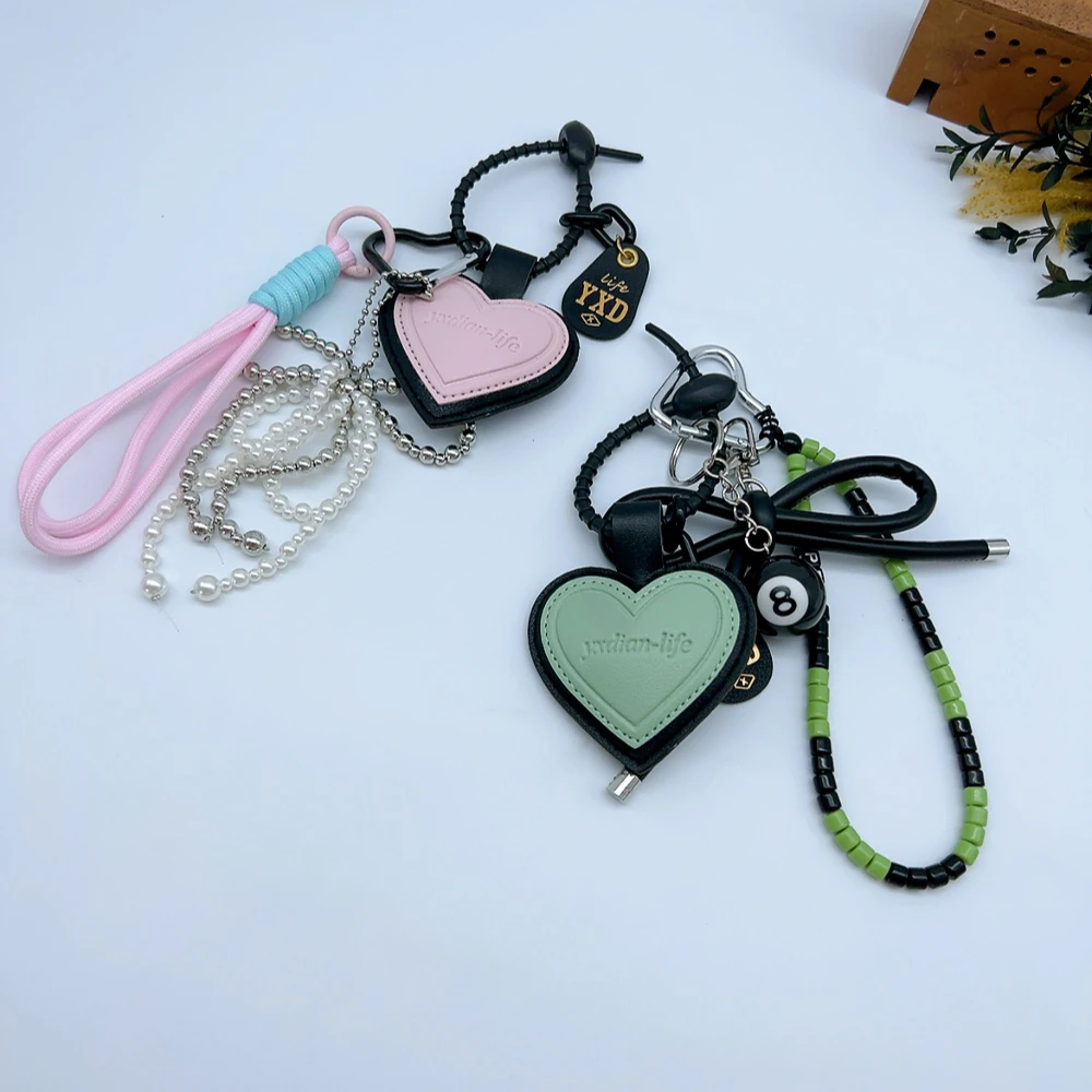 01881 爱心多用挂件一个，两色，包包钥匙多用