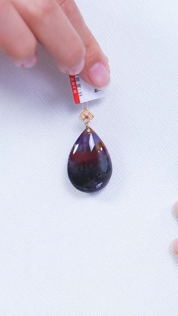 【闪购商品】水晶Q017-18K极光23吊坠18K金镶嵌多样性发其一