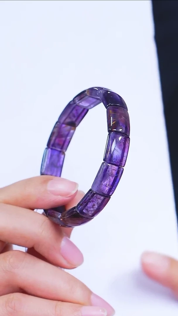 【闪购商品】水晶Q002-极光紫钛手牌未镶嵌多样性发其一
