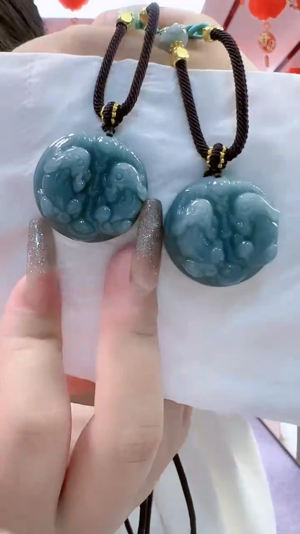【闪购商品】翡翠颈饰未镶嵌双貔貅配高货绳（多样性发货发一件