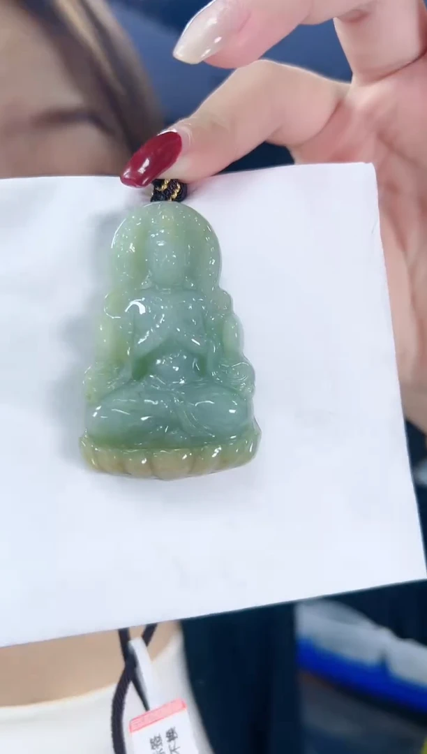 【闪购商品】翡翠颈饰未镶嵌孤品观音