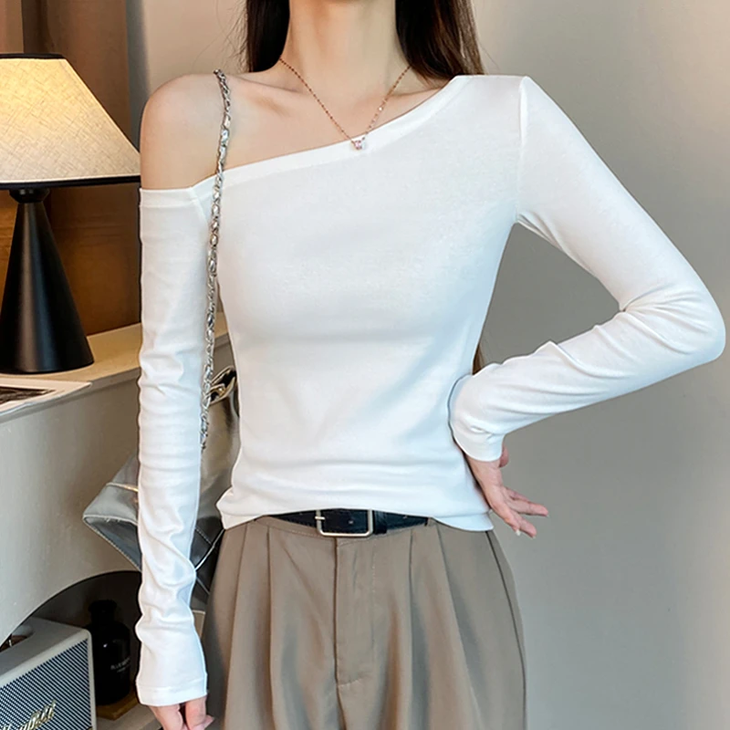 白色斜露肩长袖t恤女春秋设计感露锁骨打底衫内搭修身上衣潮百搭