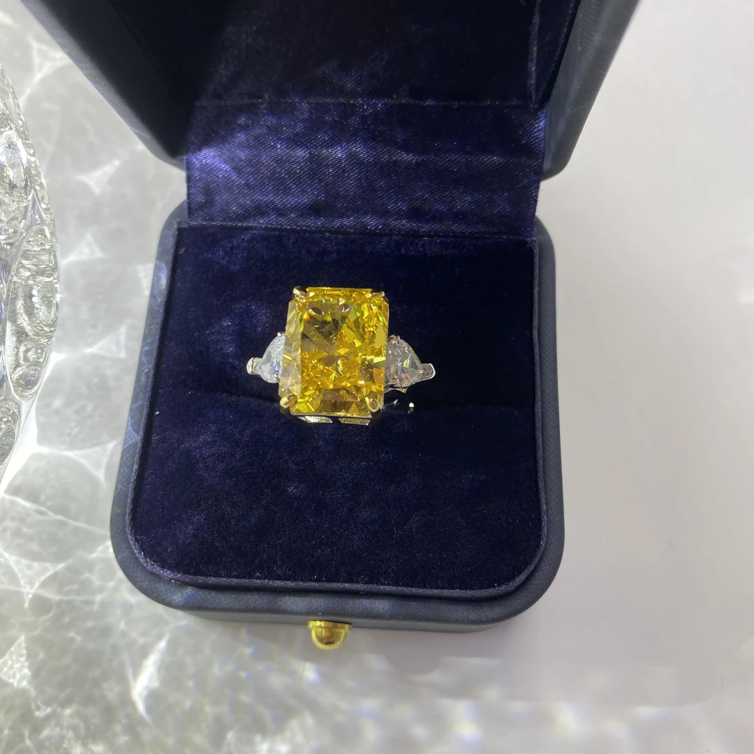 合金戒指 【轻奢设计】熠熠生辉黄色戒指ZSS 6243