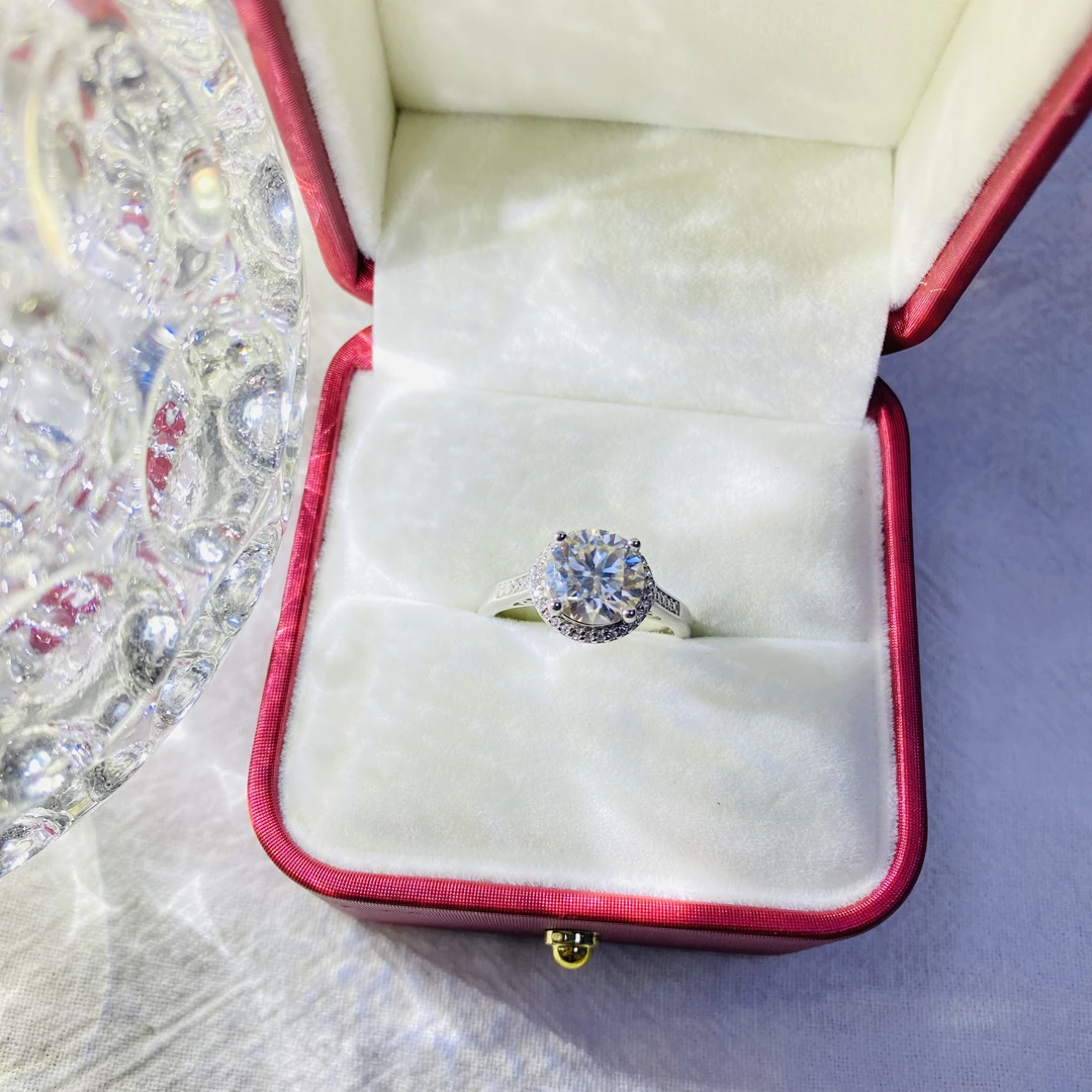 【美佳甄选】熠熠生辉大白白戒指 KZ 6833