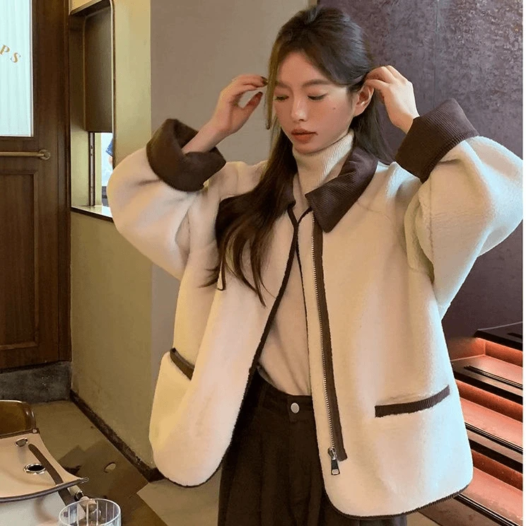 网红小香风外套女秋冬款2024新款休闲小众皮毛一体短款上衣