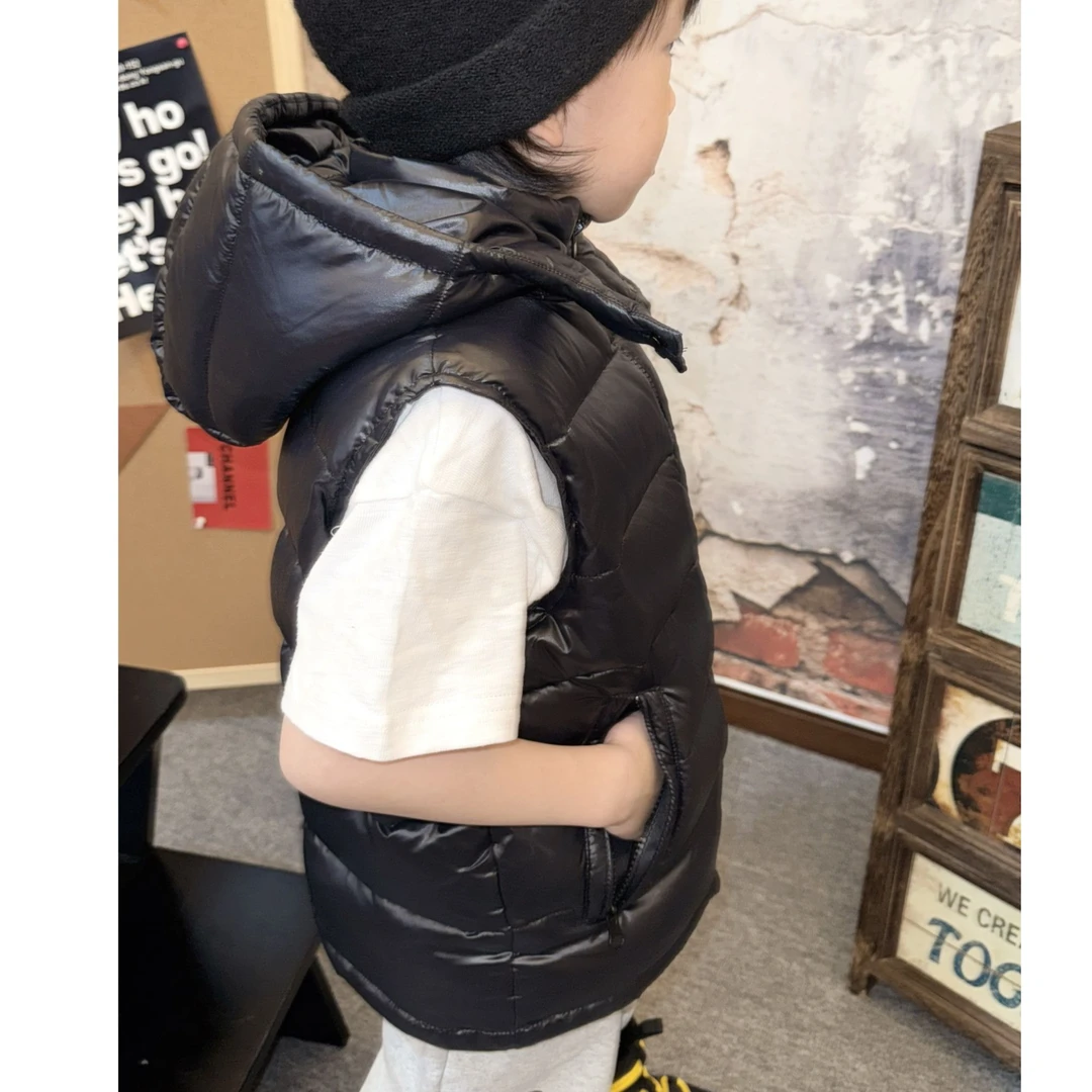 现货 令佳童装 24儿童冬款洋气带帽可拆卸时尚亮皮羽绒马甲0144