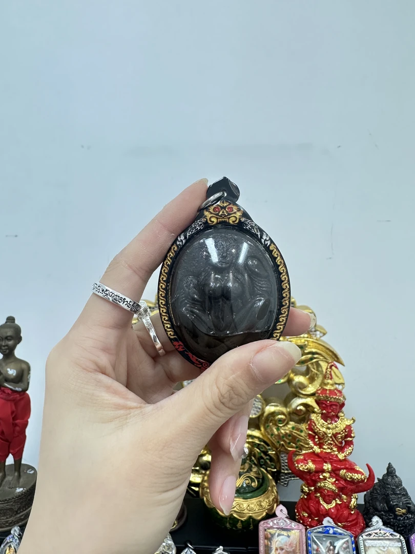 坤皮依霸特色摆件