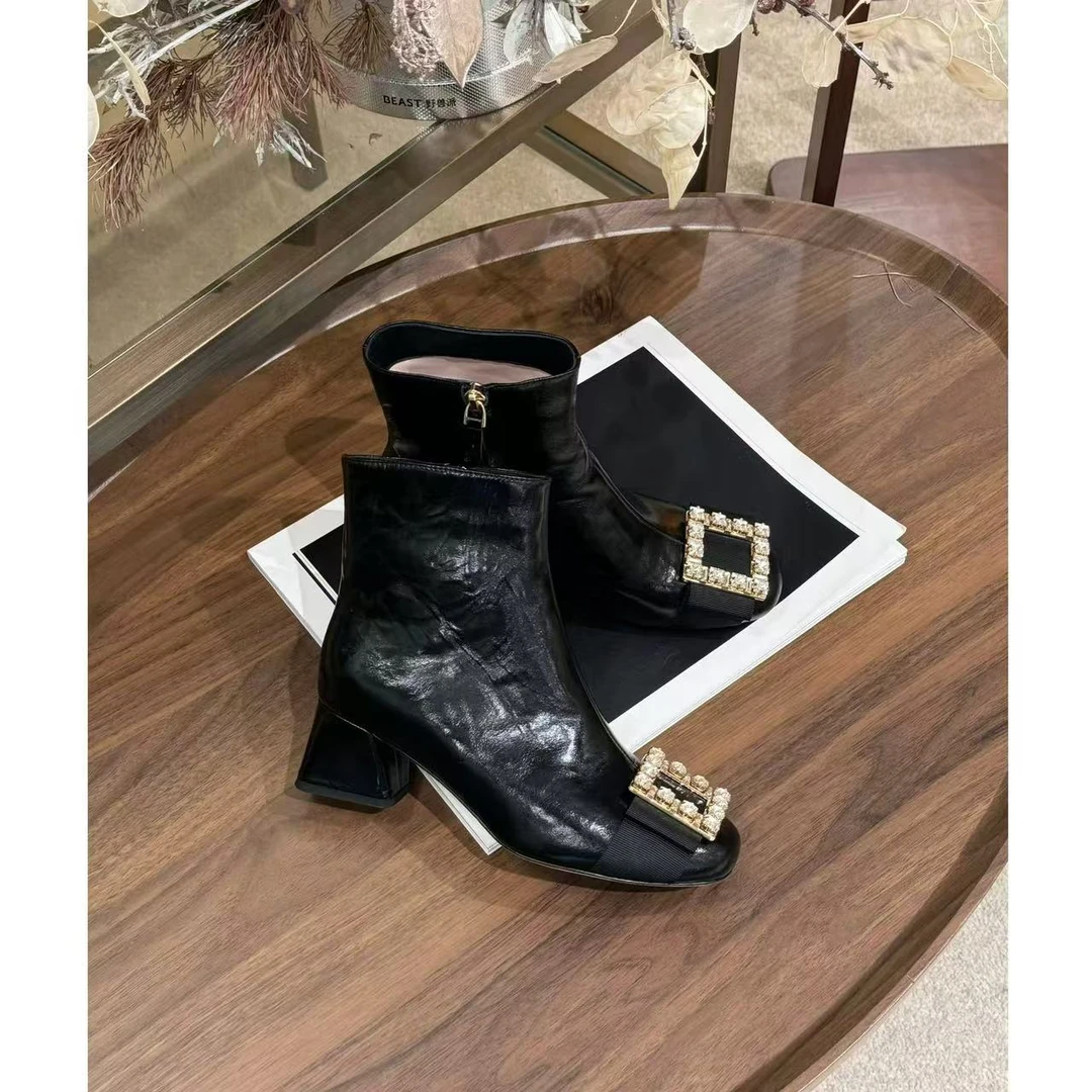 【晨老板】N 时尚柔雅格语方扣靴子69242115