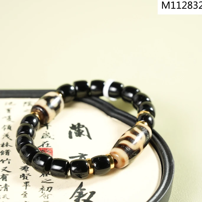 【老掌柜】贵人玛瑙手串 M112832