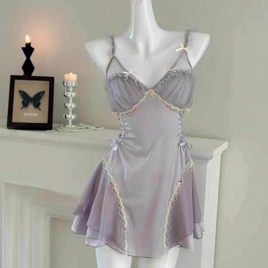 暧昧【80-140斤】性感缎面纯欲加胸垫睡裙