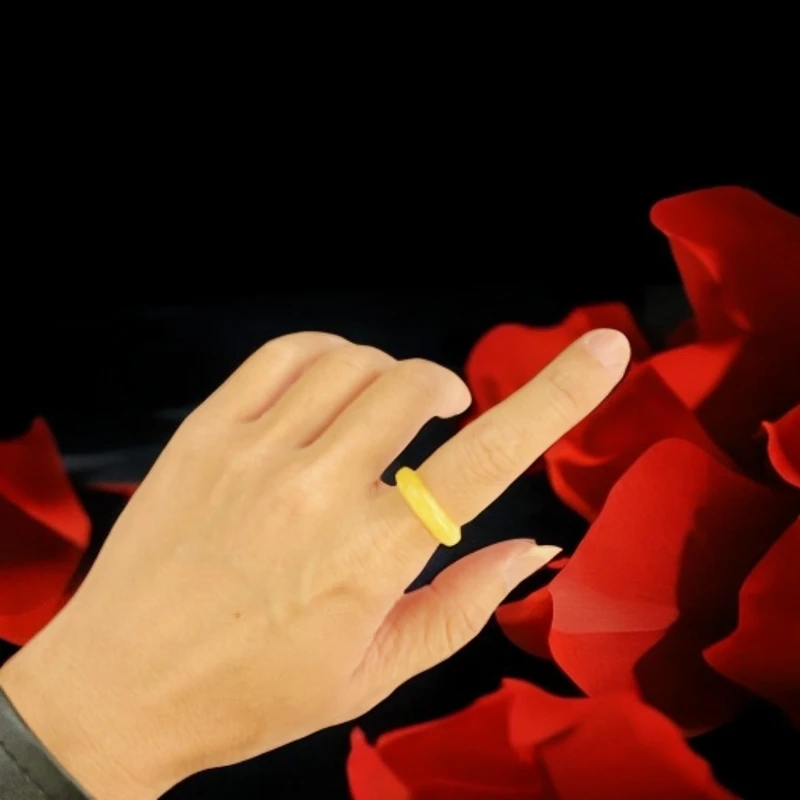 蜜蜡戒指戒圈国码8-20号男女款时尚潮流情侣绿色轻奢手工简约包邮