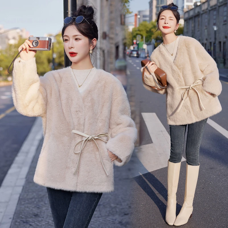 秋冬ins时尚百搭女士V领气质显瘦宽松小香风貂毛加厚保暖毛绒外套