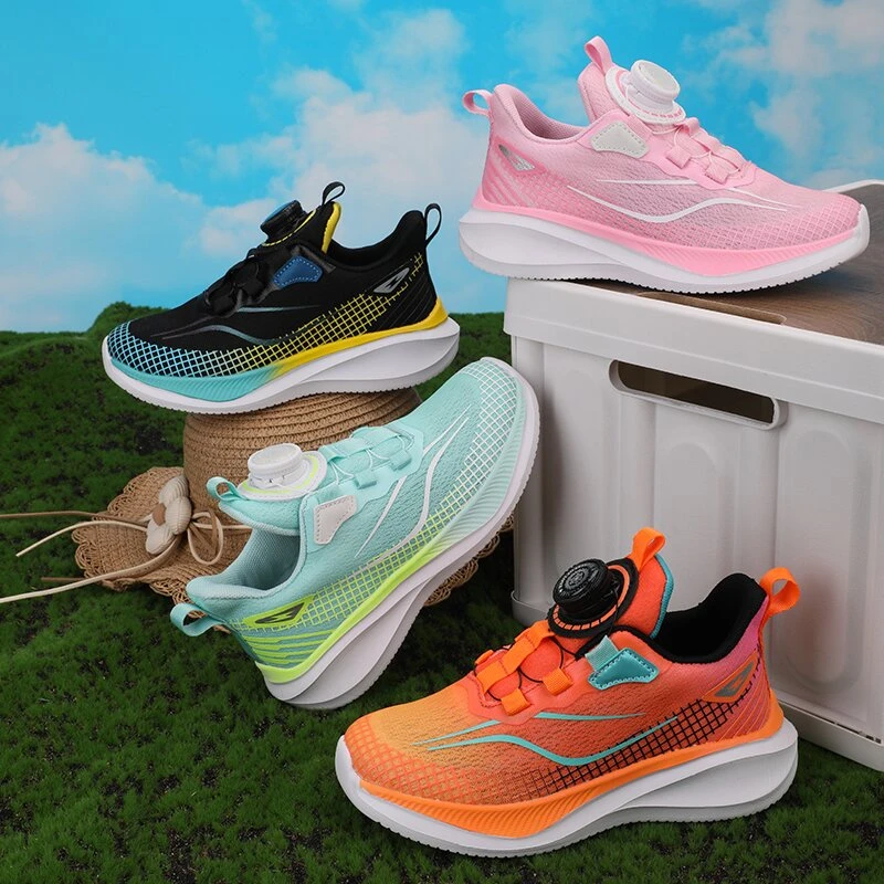 中大童儿童2025透气科技扣跑鞋