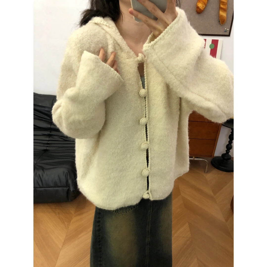 韩系毛球连帽羊毛针织开衫女秋冬新款百搭显瘦宽松加厚毛衣外套潮