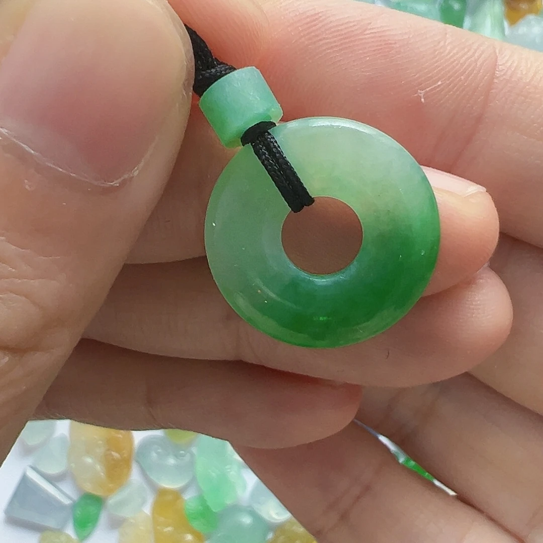定制翡翠未镶嵌鲤*圈