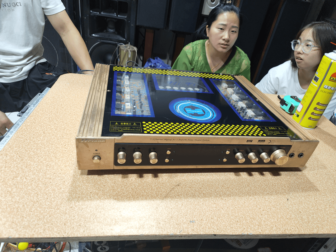 9新  二手 Hpiano AC-3功放 ，成色如图 （出声，不带线材）