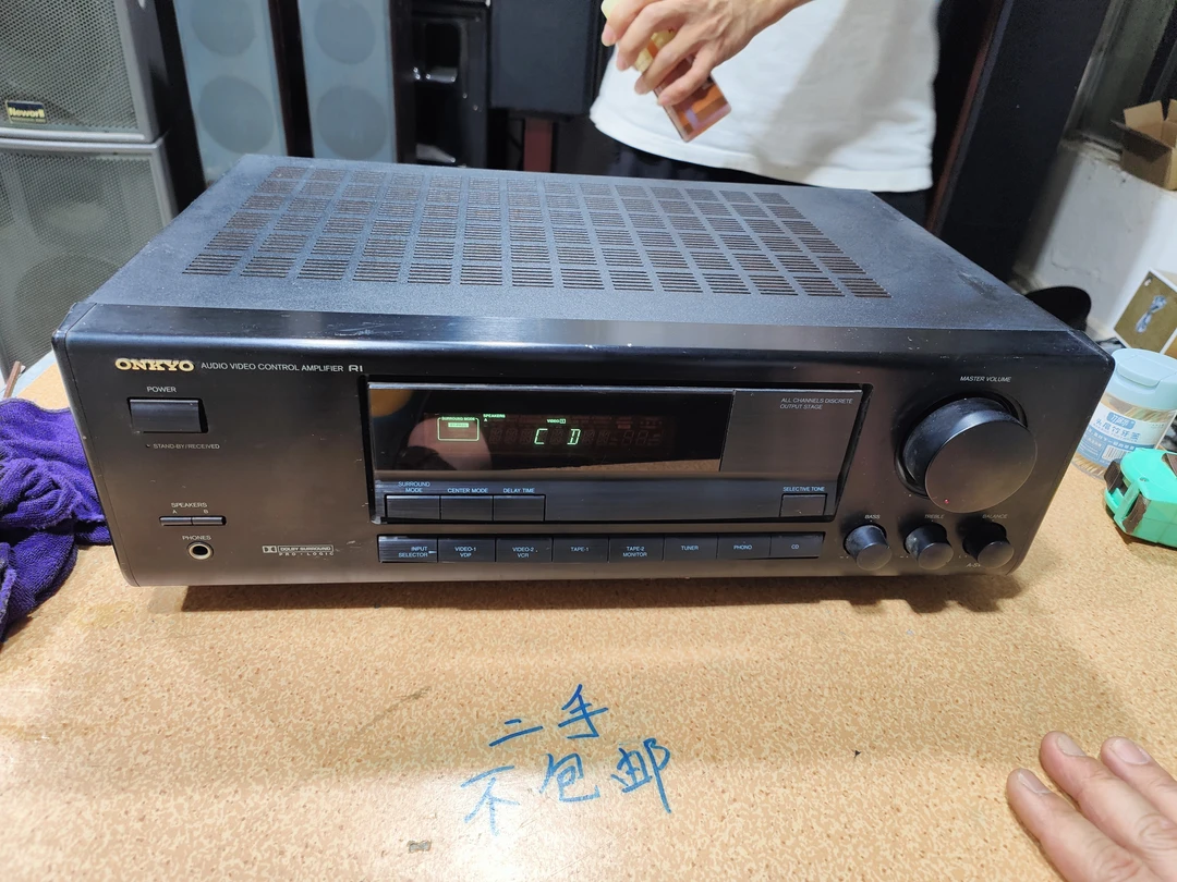 9新  二手     安桥SV420功放，成色如图（左右声道出声，不带线材）