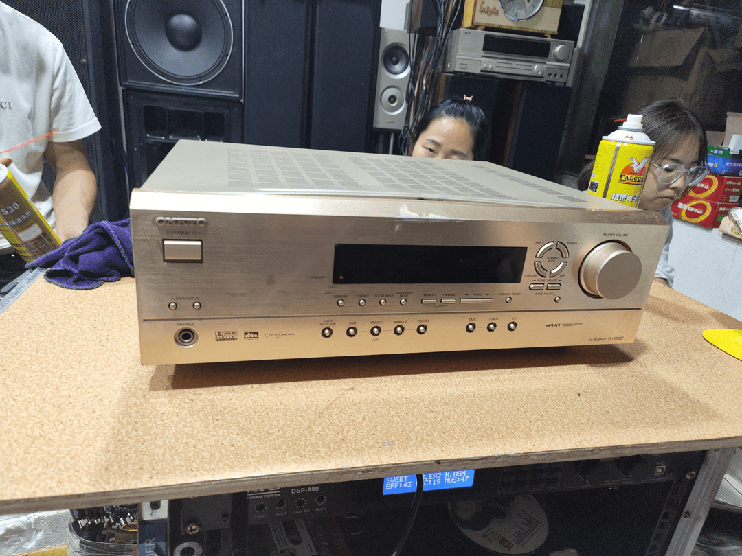 9新  二手  安桥 SR402功放，成色如图 （出声，需要维修，不带线材）