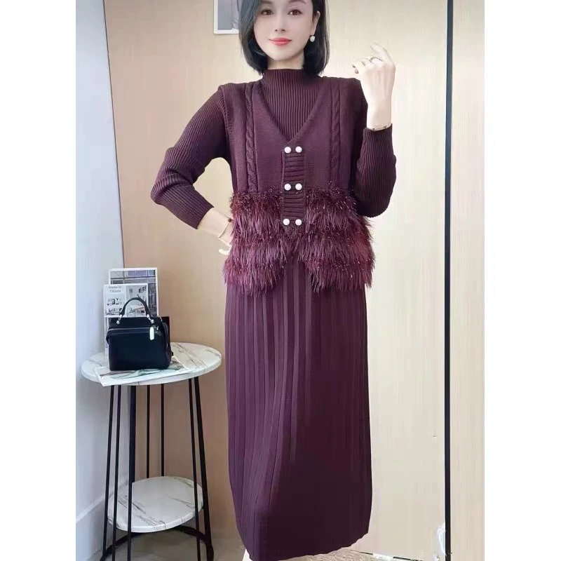 2025时尚中年妈妈装显瘦气质打底中长款百搭修身针织马甲连衣裙