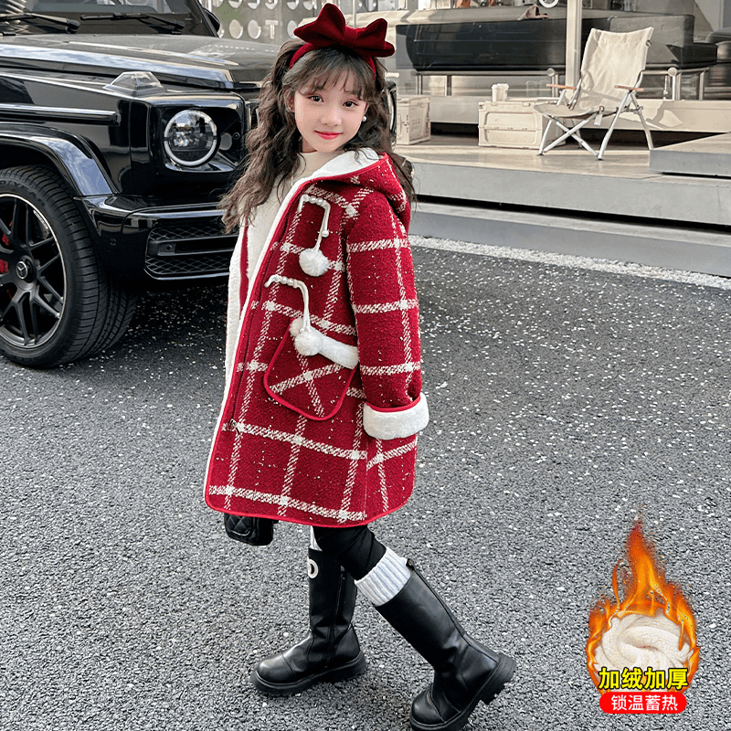 冬季时髦圣诞新年氛围感穿搭女童小香风年服红色格子加绒毛呢大衣