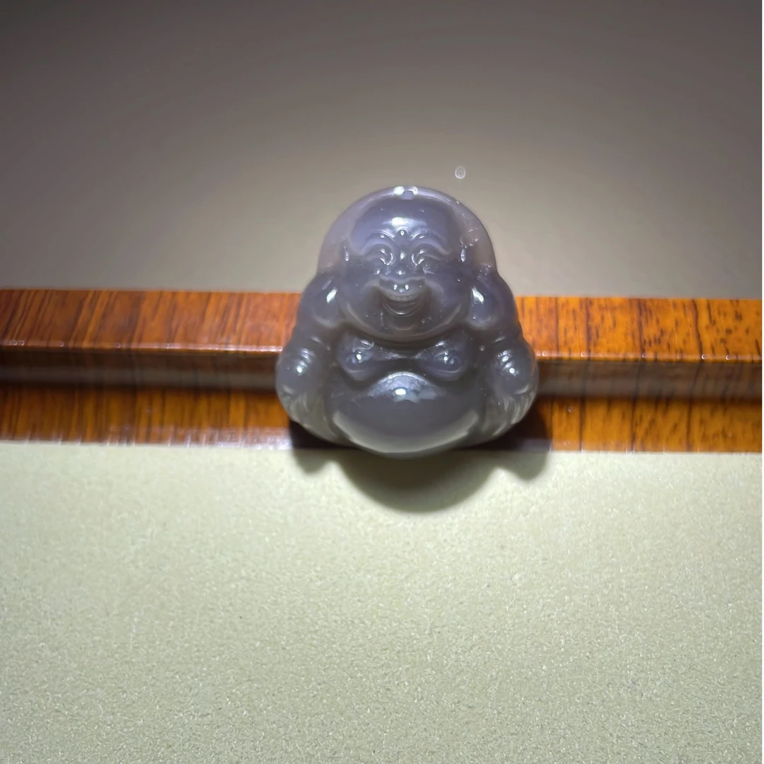 和田玉烟紫佛公吊坠