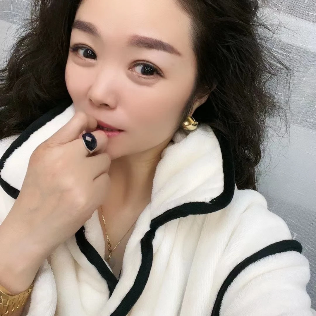 925银合成锆石戒指 宝石蓝戒指9832