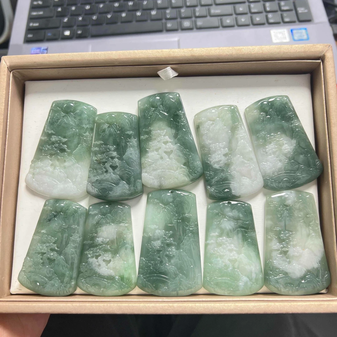 【小蕊翡翠】绿山水吊坠多样性发货 XR-4878