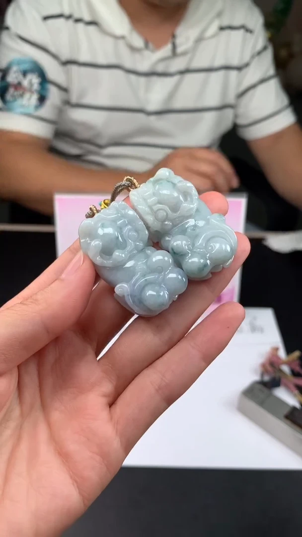 【闪购商品】定制翡翠未镶嵌不退不换CMH1件-A
